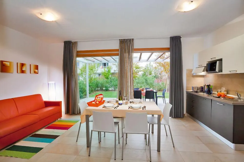 Villaggio A Mare Καόρλε 4*,  Ιταλία