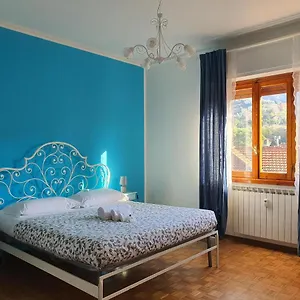 https://house-fiorella.hotelitalianriviera.com