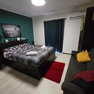 https://virginia-house-2.sicilyhotelsitaly.net